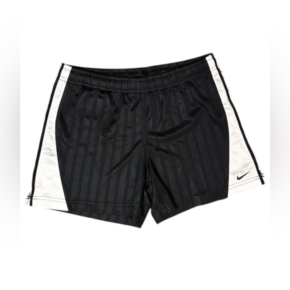 Nike Black Polyester Athletic Shorts - Picture 1 of 6